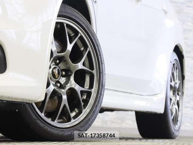Mitsubishi LANCER 2015-08 7220459-18