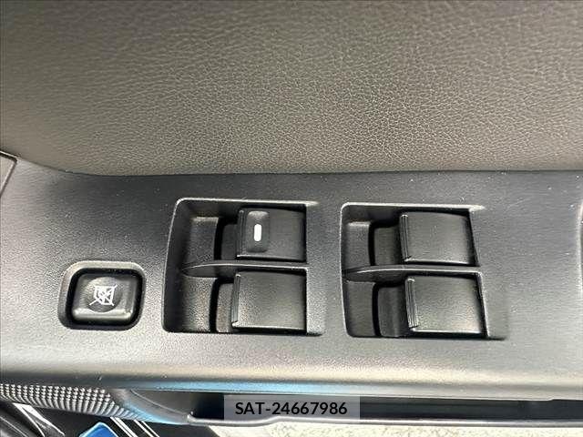 Mitsubishi LANCER 2014-11 7272140-25