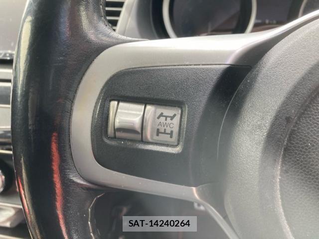 Mitsubishi LANCER 2013-11 7617407-13