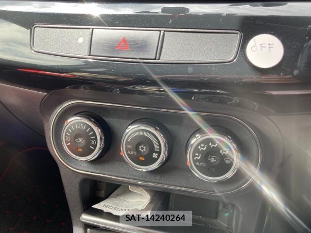 Mitsubishi LANCER 2013-11 7617407-19