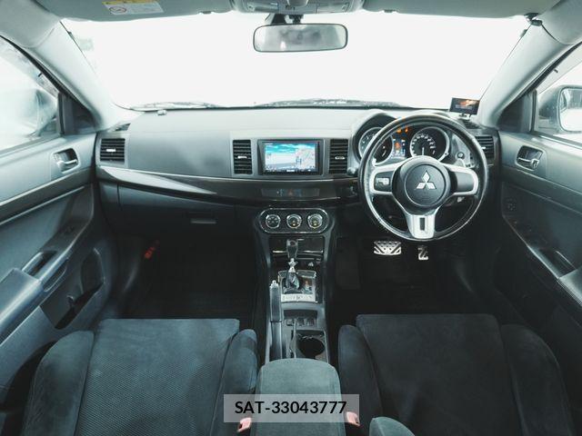 Mitsubishi LANCER 2011-04 8245586-1