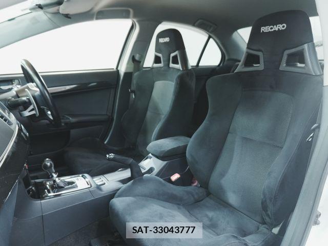 Mitsubishi LANCER 2011-04 8245586-29