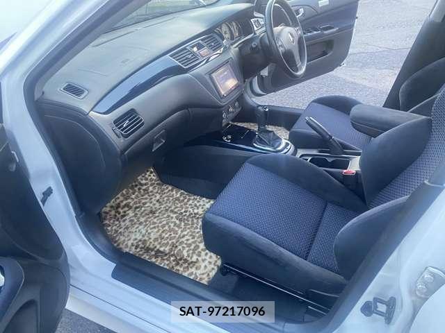 Mitsubishi LANCER 2002-02 8413100-12