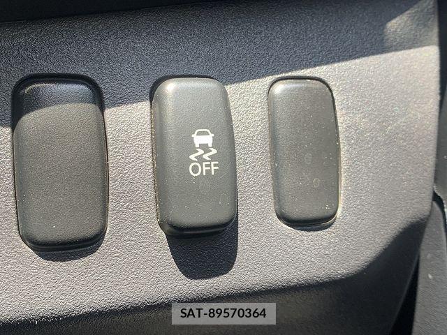 Mitsubishi LANCER 2013-02 8413094-10