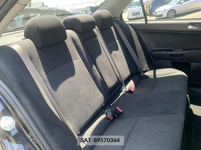 Mitsubishi LANCER 2013-02 8413094-18