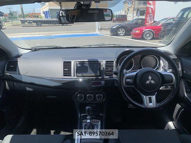 Mitsubishi LANCER 2013-02 8413094-2