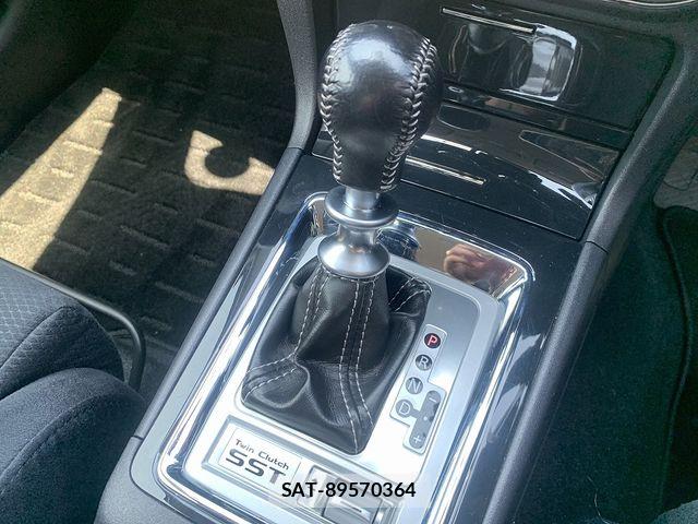 Mitsubishi LANCER 2013-02 8413094-6