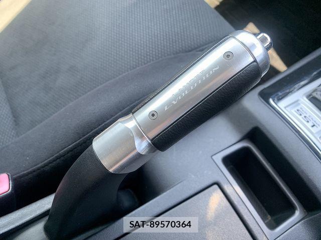 Mitsubishi LANCER 2013-02 8413094-8