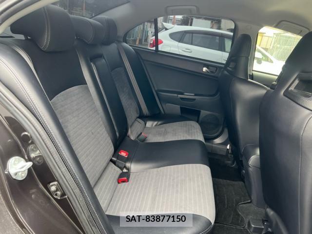 Mitsubishi LANCER 2015-03 8562310-10