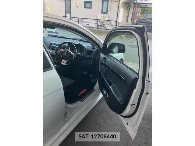 Mitsubishi LANCER 2012-01 8829728-18