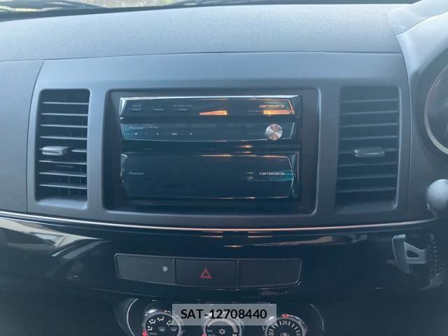 Mitsubishi LANCER 2012-01 8829728-23