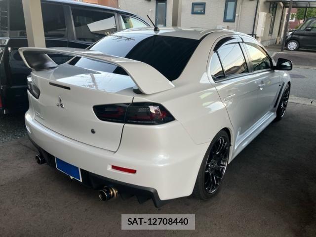 Mitsubishi LANCER 2012-01 8829728-3