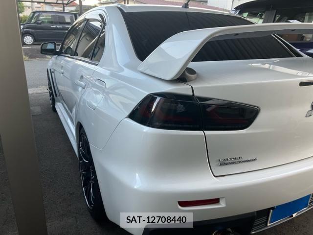 Mitsubishi LANCER 2012-01 8829728-4