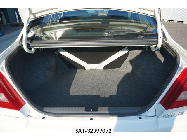 Mitsubishi LANCER 1996-12 8880326-19
