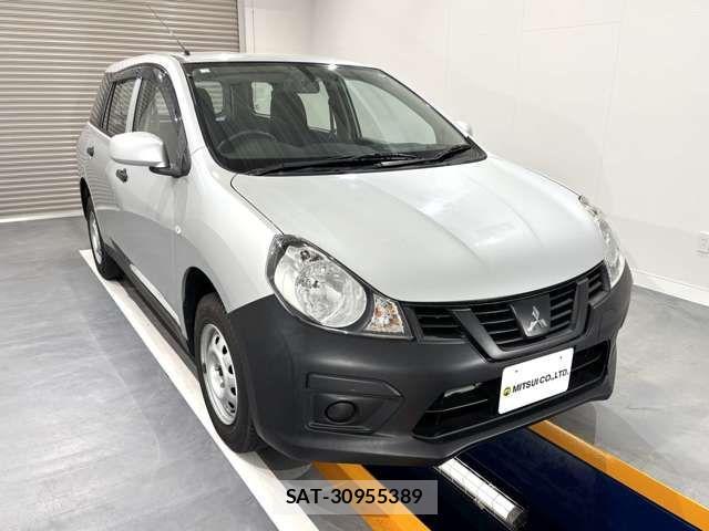 Mitsubishi LANCER CARGO 2018-03 1016240-1