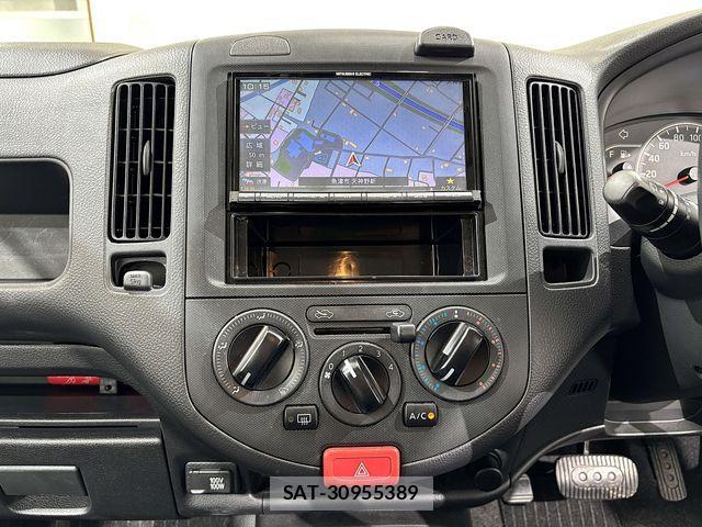 Mitsubishi LANCER CARGO 2018-03 1016240-20