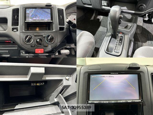 Mitsubishi LANCER CARGO 2018-03 1016240-21