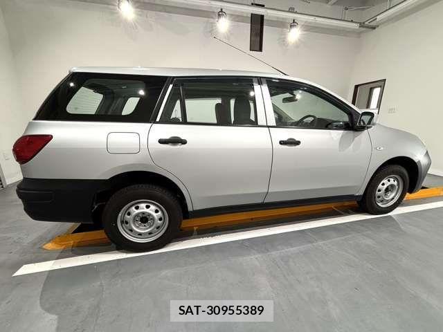 Mitsubishi LANCER CARGO 2018-03 1016240-8
