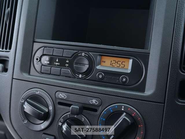 Mitsubishi LANCER CARGO 2017-06 8036241-3