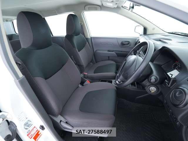 Mitsubishi LANCER CARGO 2017-06 8036241-6