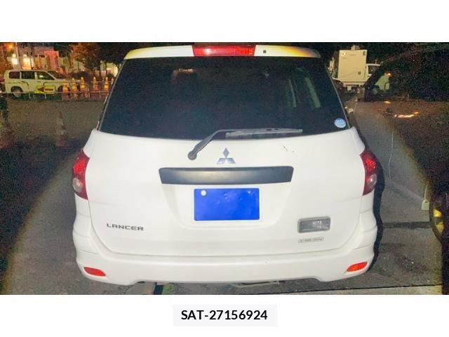Mitsubishi LANCER CARGO 2016-07 8849485-3