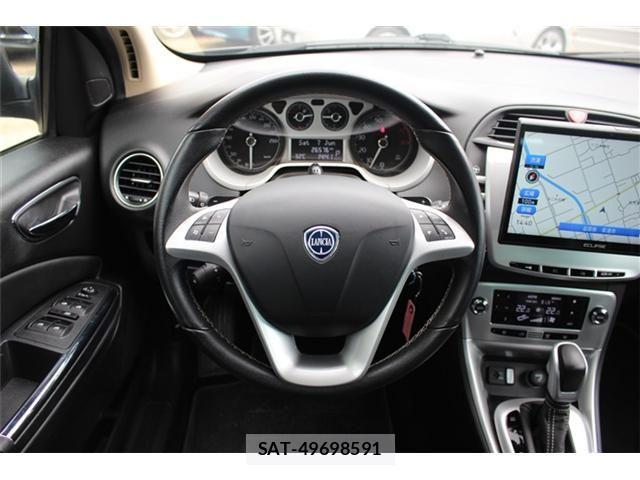 Lancia DELTA 2012-06 1052972-9