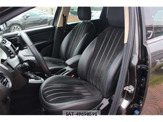 Lancia DELTA 2012-06 1052972-12