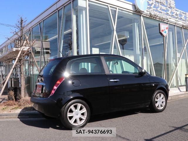 Lancia Ypsilon 2006-08 2962436-2