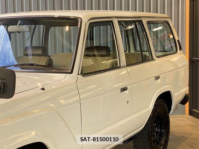 Toyota LAND CRUISER 1981-06 7220458-8