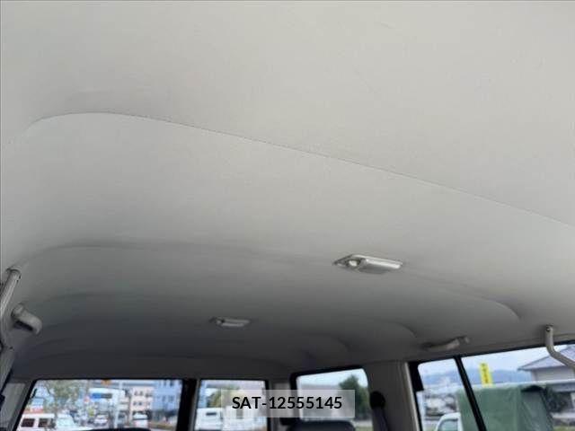 Toyota LAND CRUISER 2000-11 7617409-26