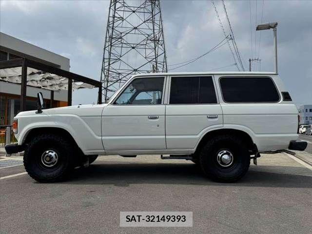 Toyota LAND CRUISER 1981-06 8315021-10