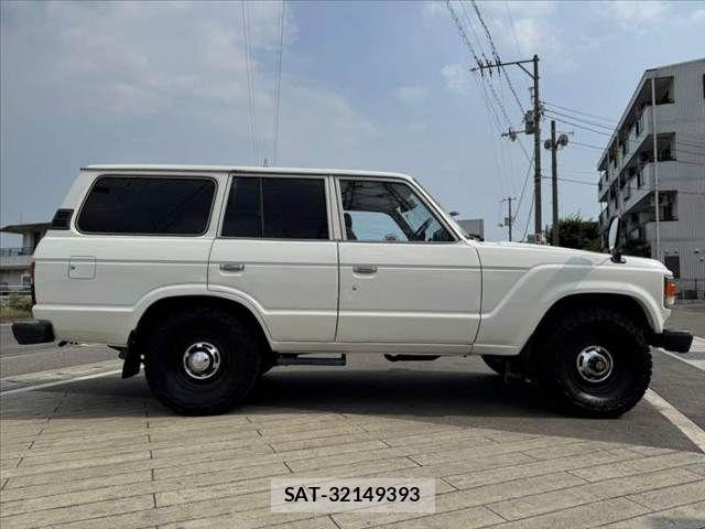 Toyota LAND CRUISER 1981-06 8315021-11