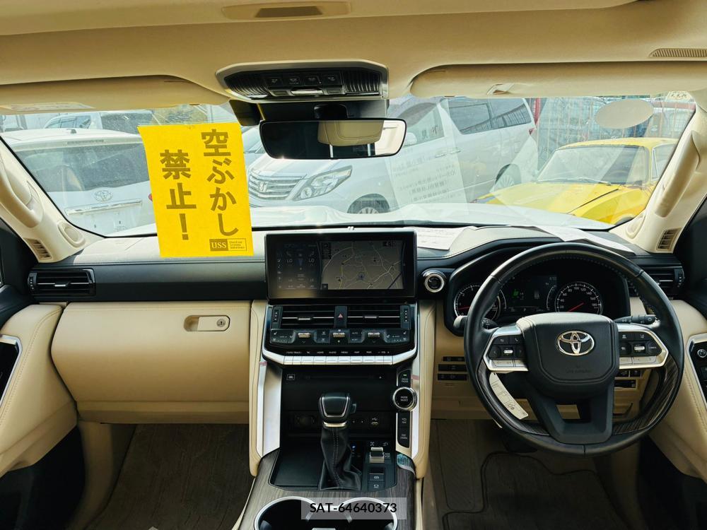 Toyota LAND CRUISER 2021-08 8278669-12