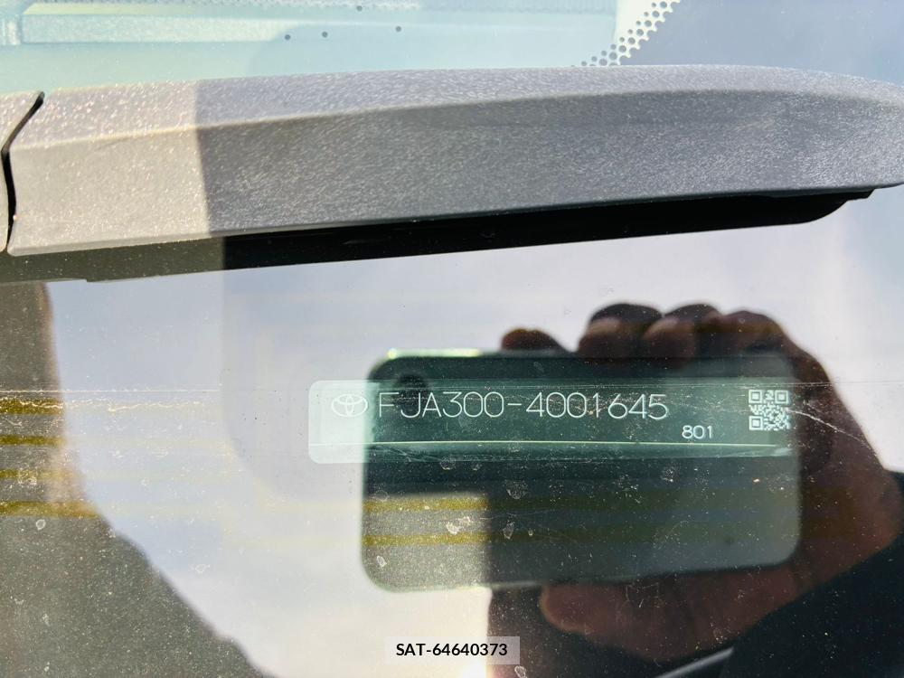 Toyota LAND CRUISER 2021-08 8278669-39