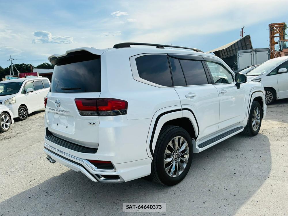 Toyota LAND CRUISER 2021-08 8278669-4