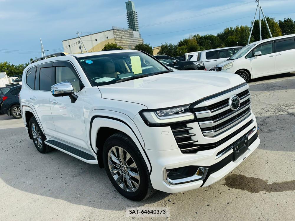 Toyota LAND CRUISER 2021-08 8278669-6