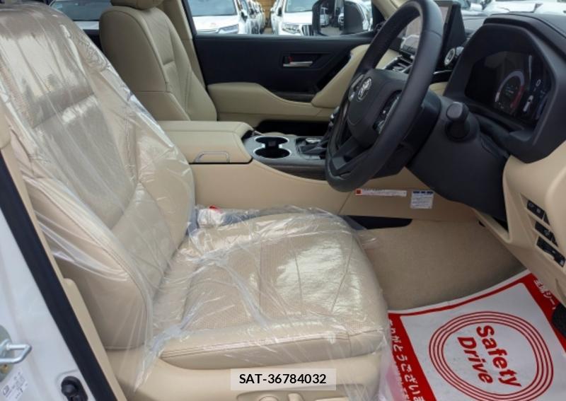 Toyota LAND CRUISER 2025-04 8860477-13