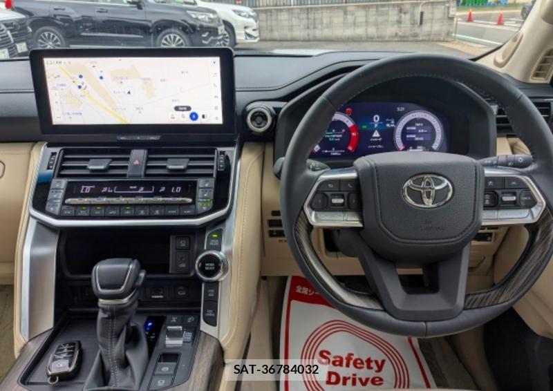 Toyota LAND CRUISER 2025-04 8860477-15