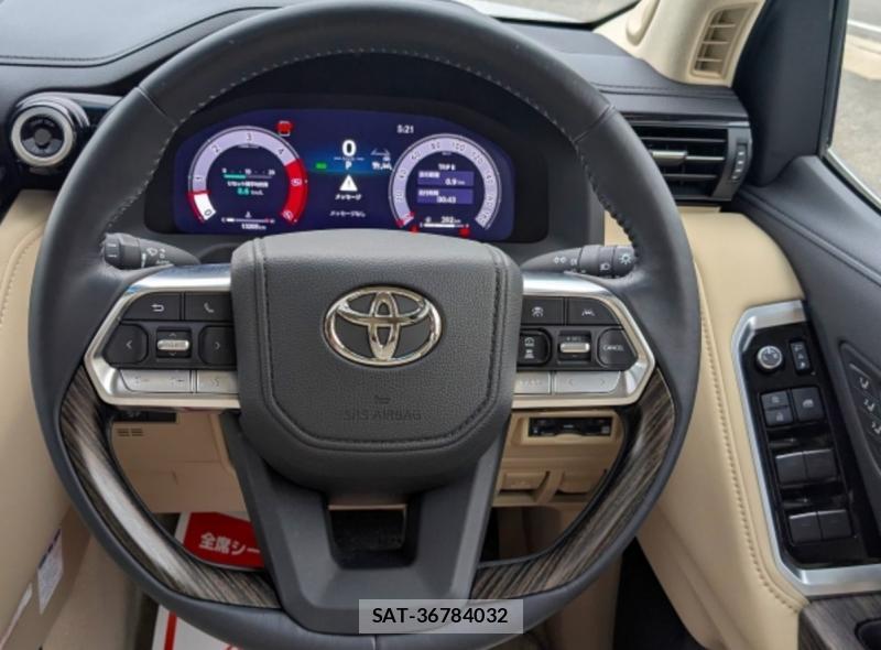 Toyota LAND CRUISER 2025-04 8860477-16