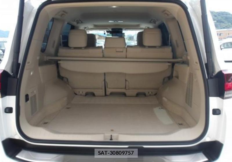 Toyota LAND CRUISER 2025-08 8860510-14