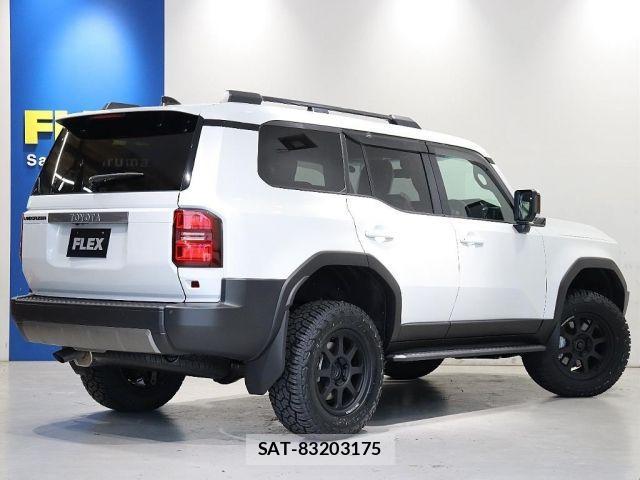 Toyota Land Cruiser 250 2024-01 1052978-5