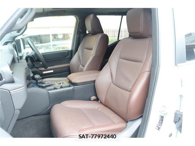 Toyota Land Cruiser 250 2024-06 1055955-5