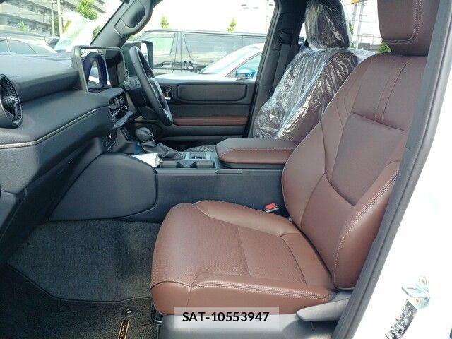 Toyota Land Cruiser 250 2024-05 1139584-10