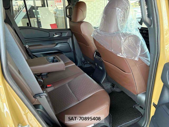Toyota Land Cruiser 250 2024-06 1174620-18
