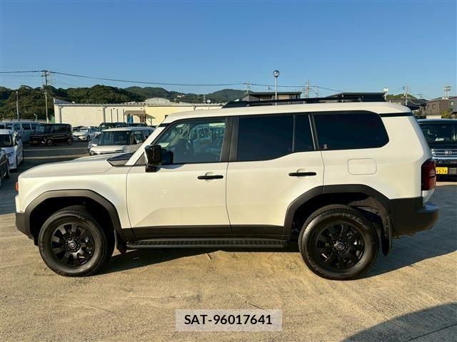 Toyota Land Cruiser 250 2024-06 1322063-9