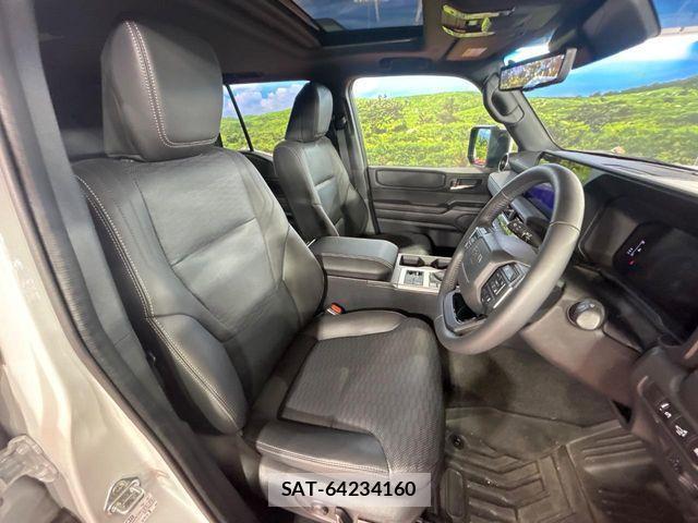 Toyota Land Cruiser 250 2025-02 3906806-7