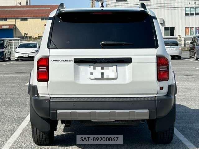 Toyota Land Cruiser 250 2024-06 3906780-10