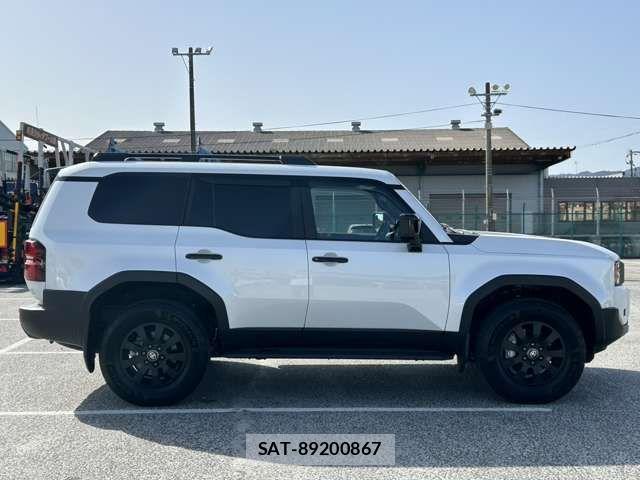 Toyota Land Cruiser 250 2024-06 3906780-14