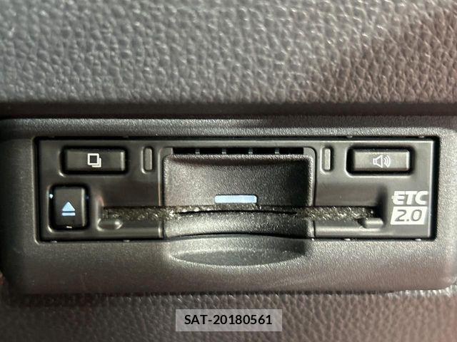 Toyota Land Cruiser 250 2024-12 4241598-6