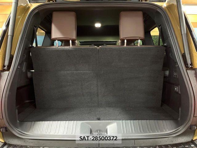 Toyota Land Cruiser 250 2024-06 4392968-11